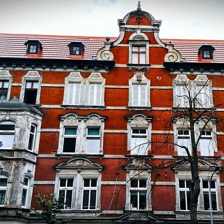 Art Mieszkanie Blisko Dworca Pkp Walbrzych Miasto Dış mekan fotoğraf