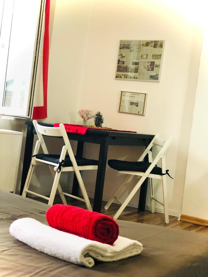 Art Mieszkanie Blisko Dworca Pkp Walbrzych Miasto Dış mekan fotoğraf